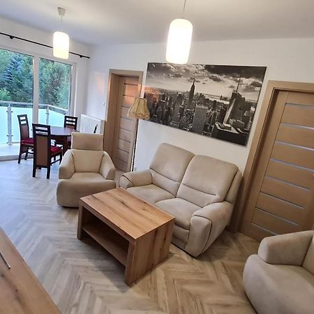 Apartament Cieplice One Jelenia Gora Ngoại thất bức ảnh