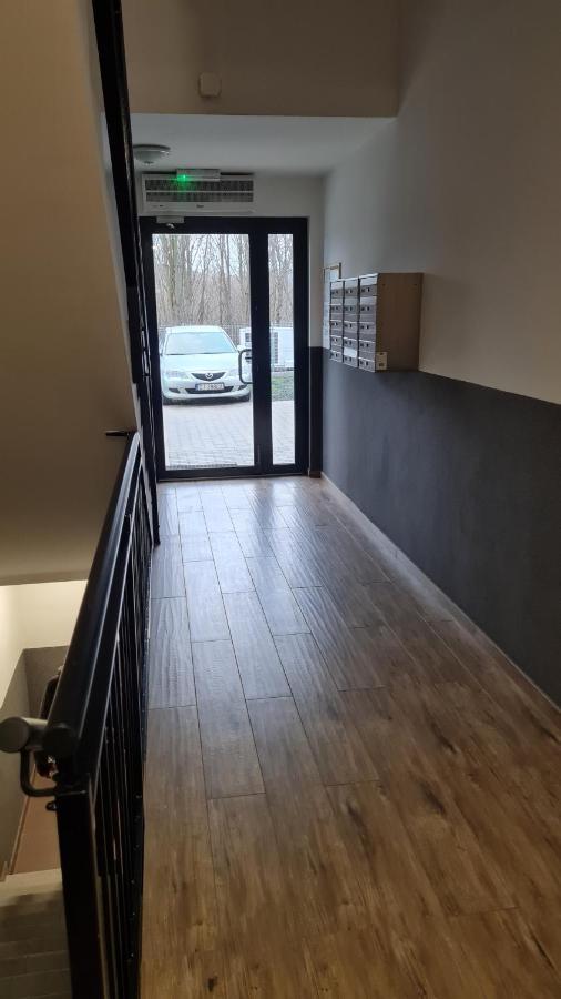 Apartament Cieplice One Jelenia Gora Ngoại thất bức ảnh